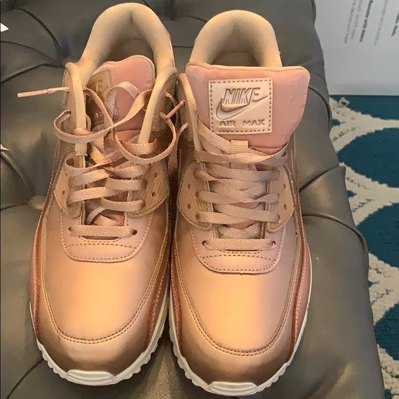 Air max’s - Picture 1 of 5